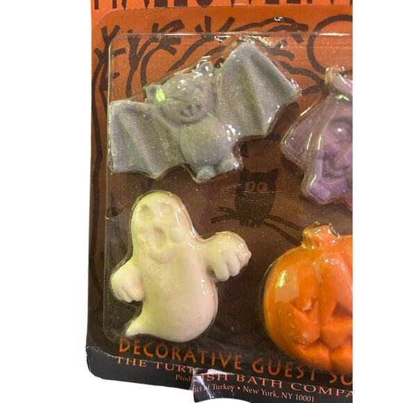 Vintage Halloween Soaps 4-Pack The Turkish Bath Company Decorative Soaps NIP - Picture 2 of 4